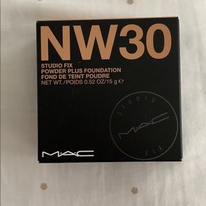 BRAND NEW MAC STUDIO FIX POWDER PLUS FOUNDATION